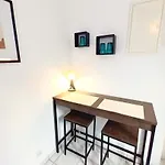 La Cour Palissy - T2 - Wifi - Tv Tours