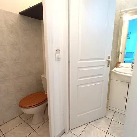 Apartmán La Cour Palissy - T2 - Wifi - Tv