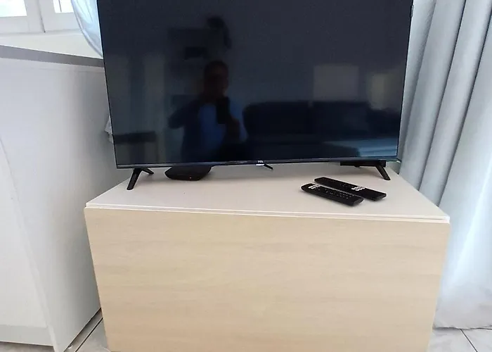 La Cour Palissy - T2 - Wifi - Tv * טור